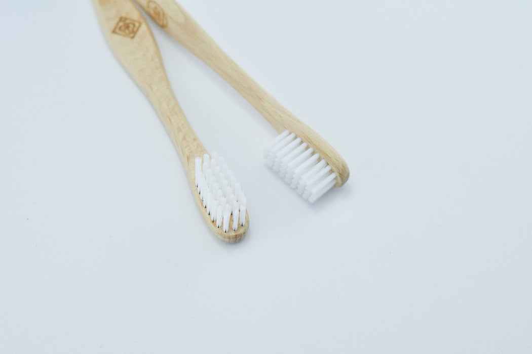 Liebwerk - Buchenholz Zahnbürste für Erwachsene - 100% Swiss Made
